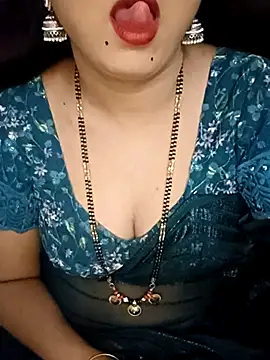 Snapshot of Niharika555 chatting on 03/12/26, 04:57 Niharika555 online show from 03/12/26, 04:57