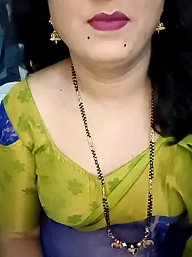 Snapshot of Niharika555 chatting on 03/16/26, 04:55 Niharika555 online show from 03/16/26, 04:55