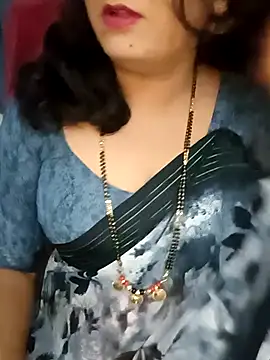 Snapshot of Niharika555 chatting on 03/20/26, 02:44 Niharika555 online show from 03/20/26, 02:44