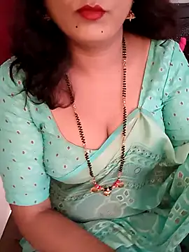 Snapshot of Niharika555 chatting on 04/02/26, 08:56 Niharika555 online show from 04/02/26, 08:56