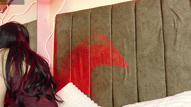 Snapshot of Megan__cole1 chatting on 09/17/25, 04:14 Megan cole1 online show from 09/17/25, 04:14