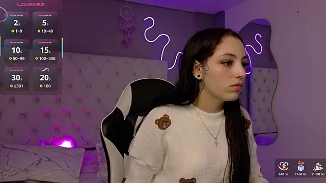 Snapshot of Megan__cole1 chatting on 12/05/25, 03:48 Megan cole1 online show from 12/05/25, 03:48