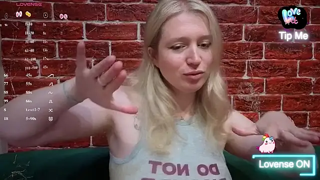 CitrusBlissss online show from 05/13/26, 02:14