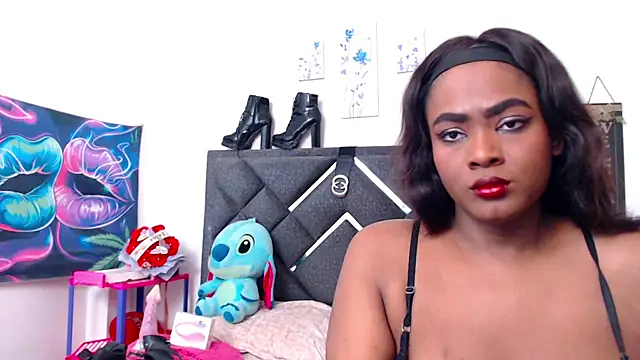 NatashaBella online show from 10/25/25, 05:51