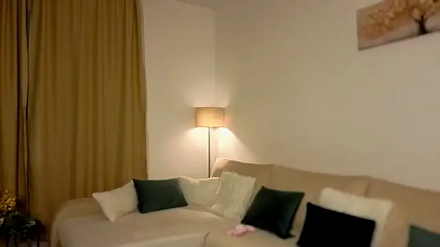 aerisblue online show from 09/30/25, 07:41