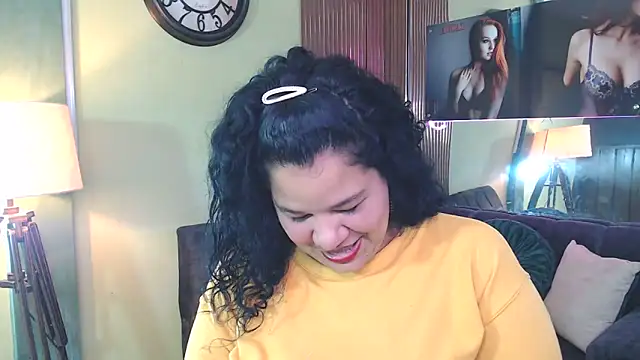 May fk online show from 09/17/25, 06:15