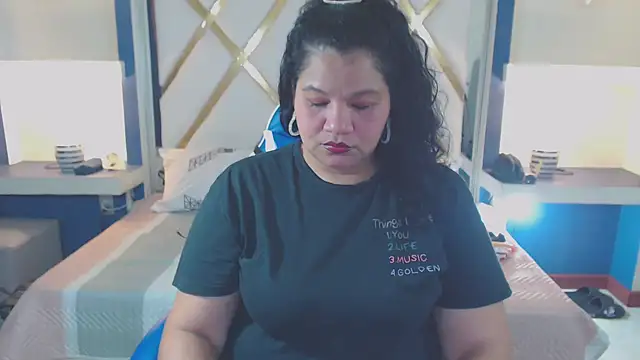 May fk online show from 10/02/25, 03:13