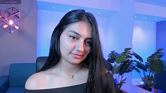 AidaJones online show from 10/23/25, 12:04