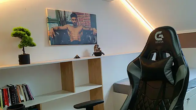 AresSteelX online show from 09/28/25, 02:55