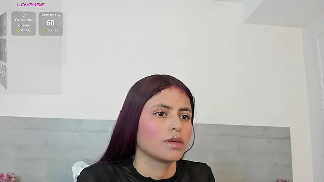 sunnyWhitee online show from 04/28/26, 07:08