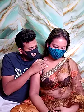 hornyzinia123 online show from 10/04/25, 04:05