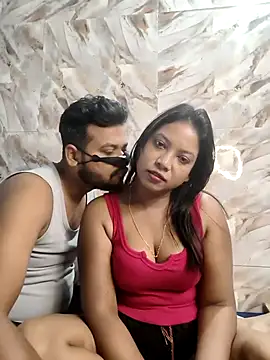 Snapshot of hornyzinia123 chatting on 11/22/25, 02:32 hornyzinia123 online show from 11/22/25, 02:32