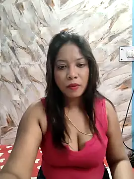 hornyzinia123 online show from 04/12/26, 03:11