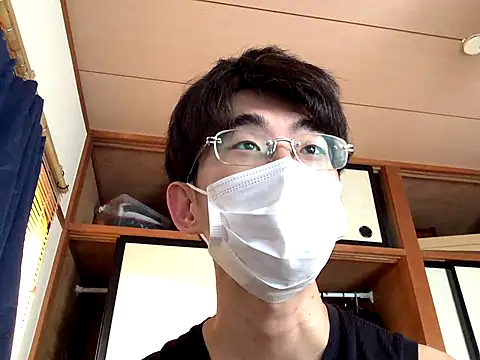 Snapshot of kurusu46 chatting on 09/15/25, 06:57 kurusu46 online show from 09/15/25, 06:57