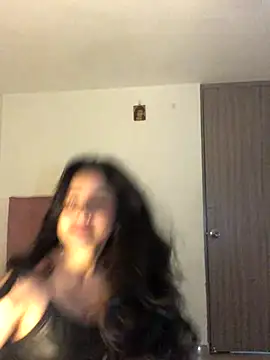 Snapshot of SelinaCatt_ chatting on 09/26/25, 11:09 SelinaCatt online show from 09/26/25, 11:09