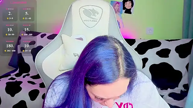 Snapshot of Im_suka chatting on 10/04/25, 03:37 Im suka online show from 10/04/25, 03:37