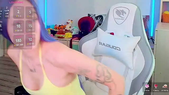 Snapshot of Im_suka chatting on 10/18/25, 03:31 Im suka online show from 10/18/25, 03:31