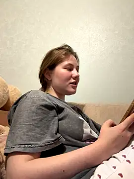 MikotoMisaka online show from 10/09/25, 10:41