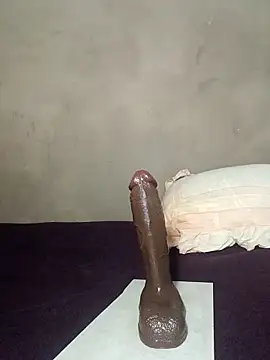 Snapshot of khetyvile chatting on 09/14/25, 06:40 khetyvile online show from 09/14/25, 06:40