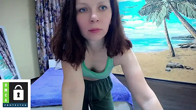 Snapshot of Graceful_Lady chatting on 10/09/25, 05:49 Graceful Lady online show from 10/09/25, 05:49