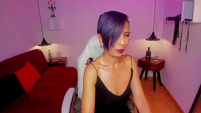 Trinityy   online show from 06/02/26, 07:49