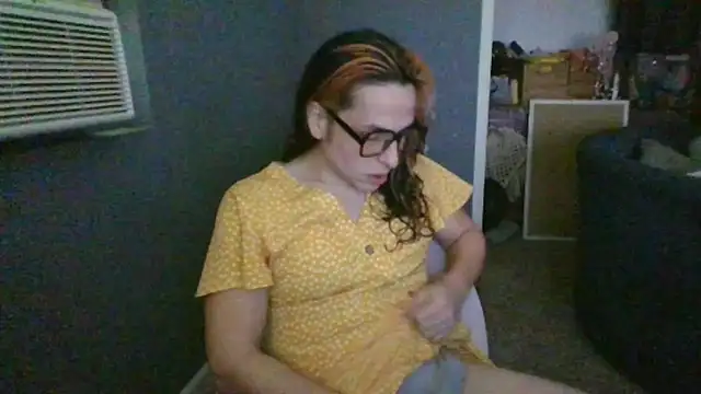 mayra mayhem online show from 05/18/26, 08:03