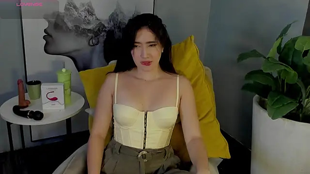 Skyyle  online show from 07/19/26, 05:27