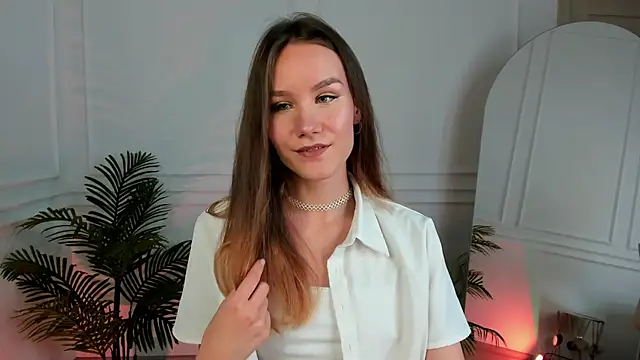  Clare Florence  online show from 10/05/25, 01:31