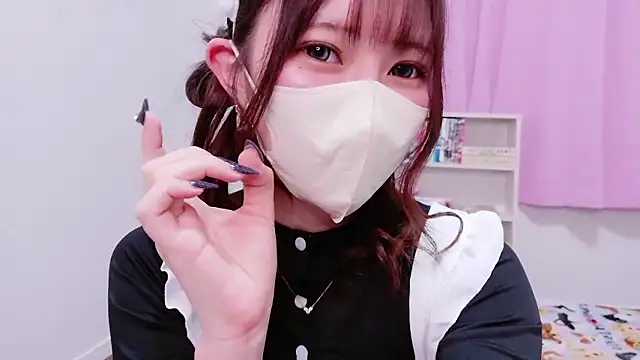 Snapshot of MOEMOE-Q chatting on 10/30/25, 05:13 MOEMOE-Q online show from 10/30/25, 05:13