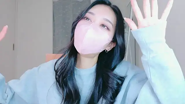 ramuchan desu online show from 06/04/26, 12:16