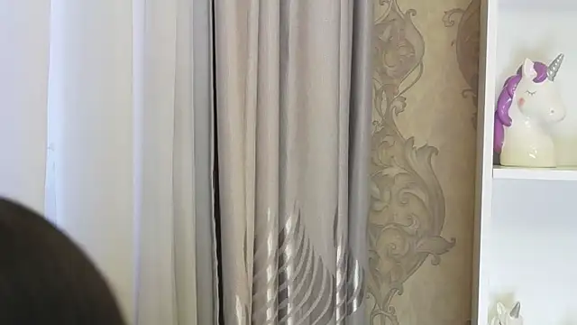 AlexisDevine online show from 06/25/26, 04:23