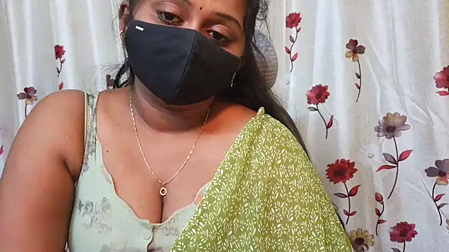 Pavani-Sexy online show from 07/18/26, 05:06