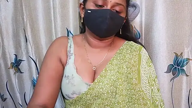 Pavani-Sexy online show from 07/28/26, 03:21