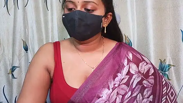 Pavani-Sexy online show from 07/29/26, 03:26