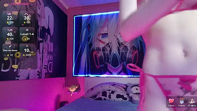 Snapshot of MilkMeSoftly chatting on 10/05/25, 08:23 MilkMeSoftly online show from 10/05/25, 08:23