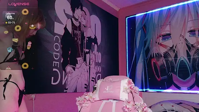 Snapshot of MilkMeSoftly chatting on 10/06/25, 08:01 MilkMeSoftly online show from 10/06/25, 08:01