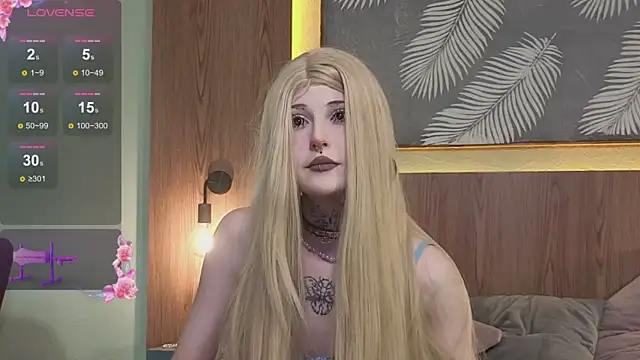 Snapshot of MilkMeSoftly chatting on 10/29/25, 08:27 MilkMeSoftly online show from 10/29/25, 08:27