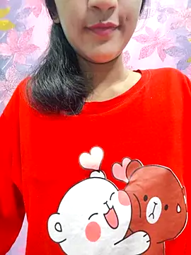 Snapshot of MariaEva69 chatting on 10/29/25, 08:43 MariaEva69 online show from 10/29/25, 08:43