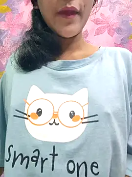 Snapshot of MariaEva69 chatting on 11/05/25, 09:48 MariaEva69 online show from 11/05/25, 09:48