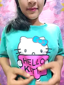 Snapshot of MariaEva69 chatting on 12/01/25, 12:04 MariaEva69 online show from 12/01/25, 12:04