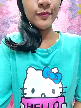 Snapshot of MariaEva69 chatting on 12/04/25, 11:24 MariaEva69 online show from 12/04/25, 11:24