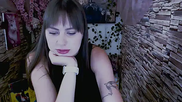 Amanda Bright  online show from 09/23/25, 06:38