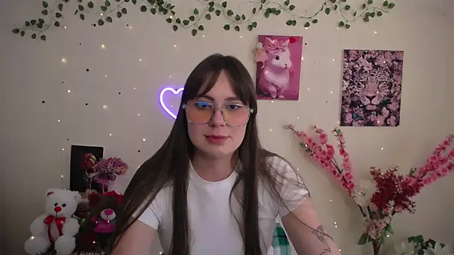 Amanda Bright  online show from 05/22/26, 10:32