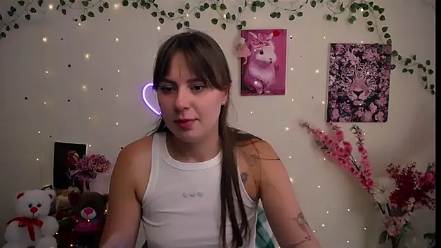 Amanda Bright  online show from 07/28/26, 11:05