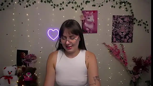 Amanda Bright  online show from 07/28/26, 12:48