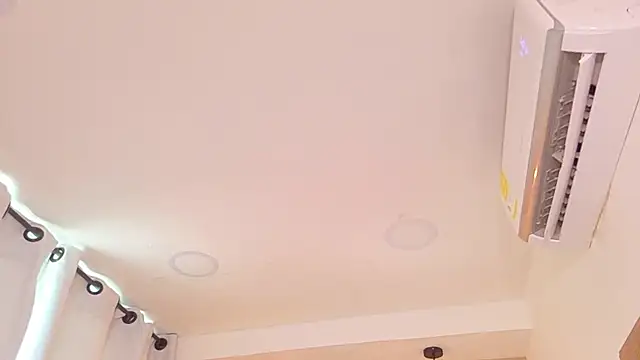 Lia Mar  online show from 07/14/26, 06:24
