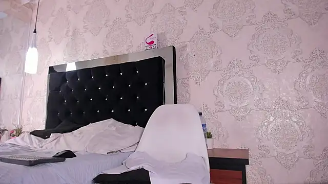 ThiagoBlaze online show from 09/13/25, 02:55