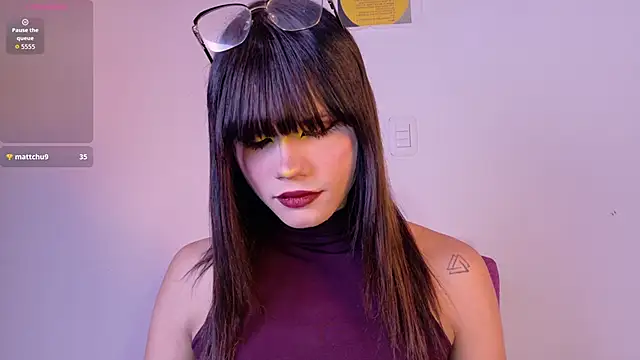 Snapshot of NATASHAA_WINZ chatting on 09/19/25, 05:42 NATASHAA WINZ online show from 09/19/25, 05:42