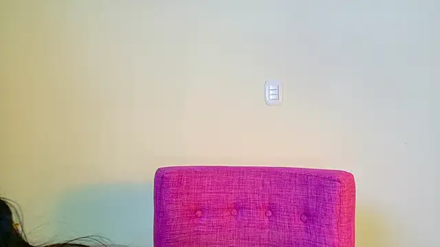 Snapshot of NATASHAA_WINZ chatting on 10/25/25, 06:10 NATASHAA WINZ online show from 10/25/25, 06:10