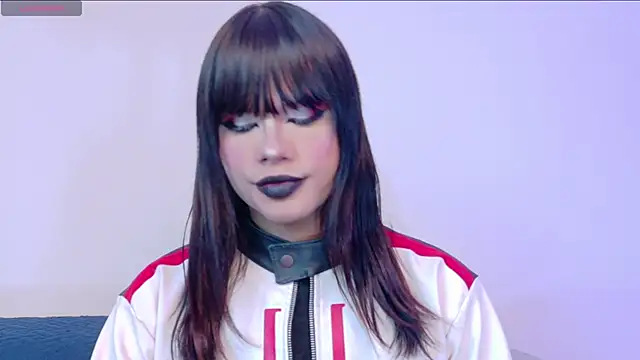NATASHAA WINZ online show from 05/08/26, 03:45